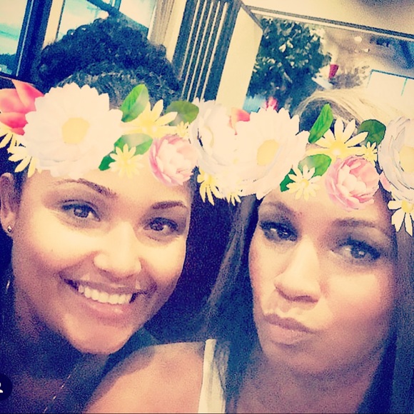 Meet your Posher, Joy - Picture 2 of 3